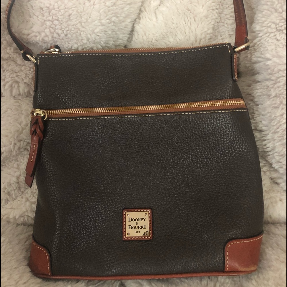Dooney and Bourke purse